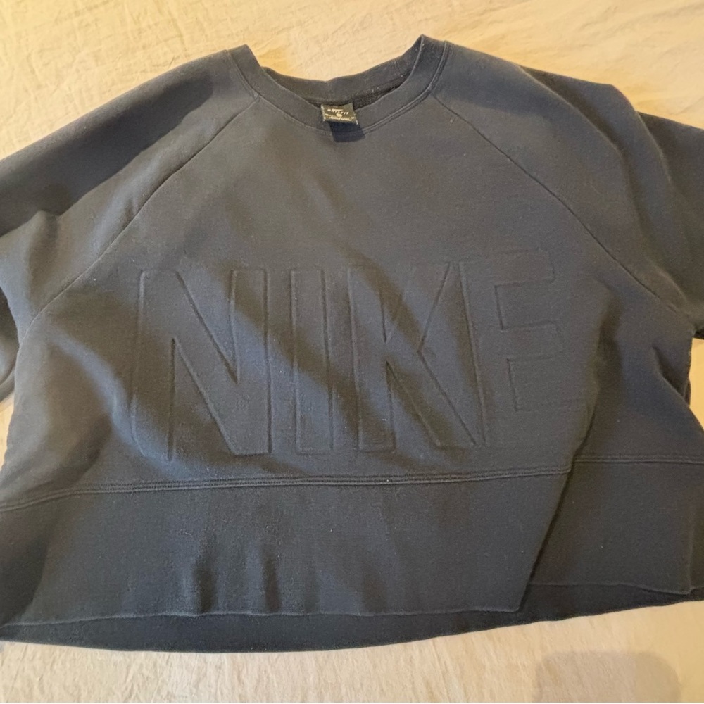 Nike Dri-Fit Activewear Sweatshirt